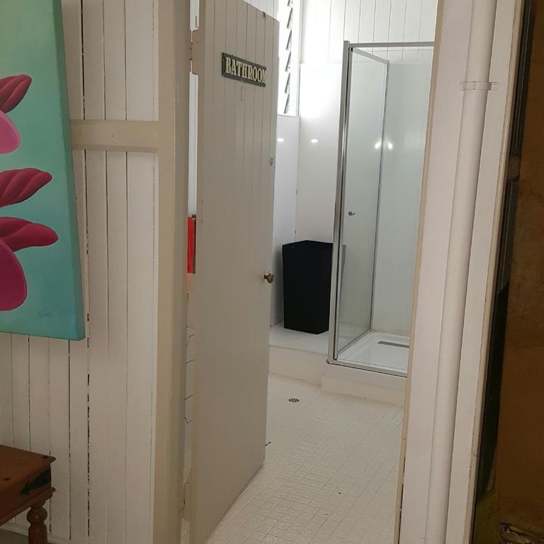 Joes Waterhole Hotel 이문디 외부 사진