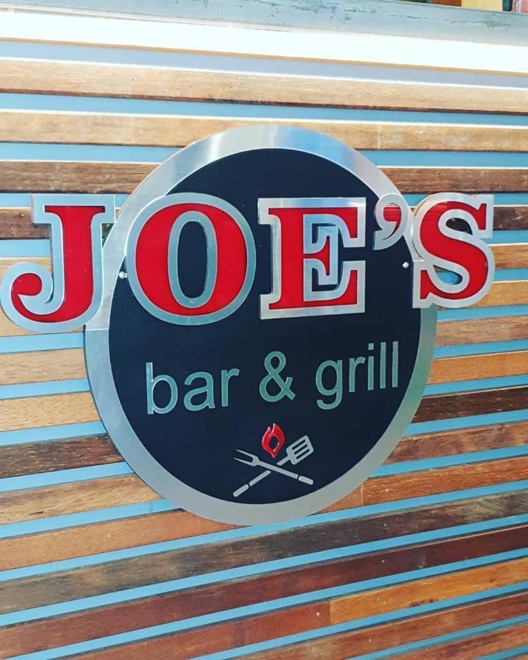Joes Waterhole Hotel 이문디 외부 사진
